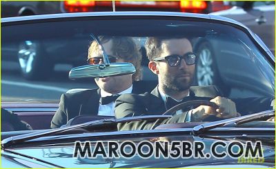 adam-levine-maroon-5-music-video-shoot-04.jpg