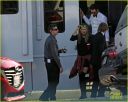 adam-levine-set-visit-behati-prinsloo-10.JPG
